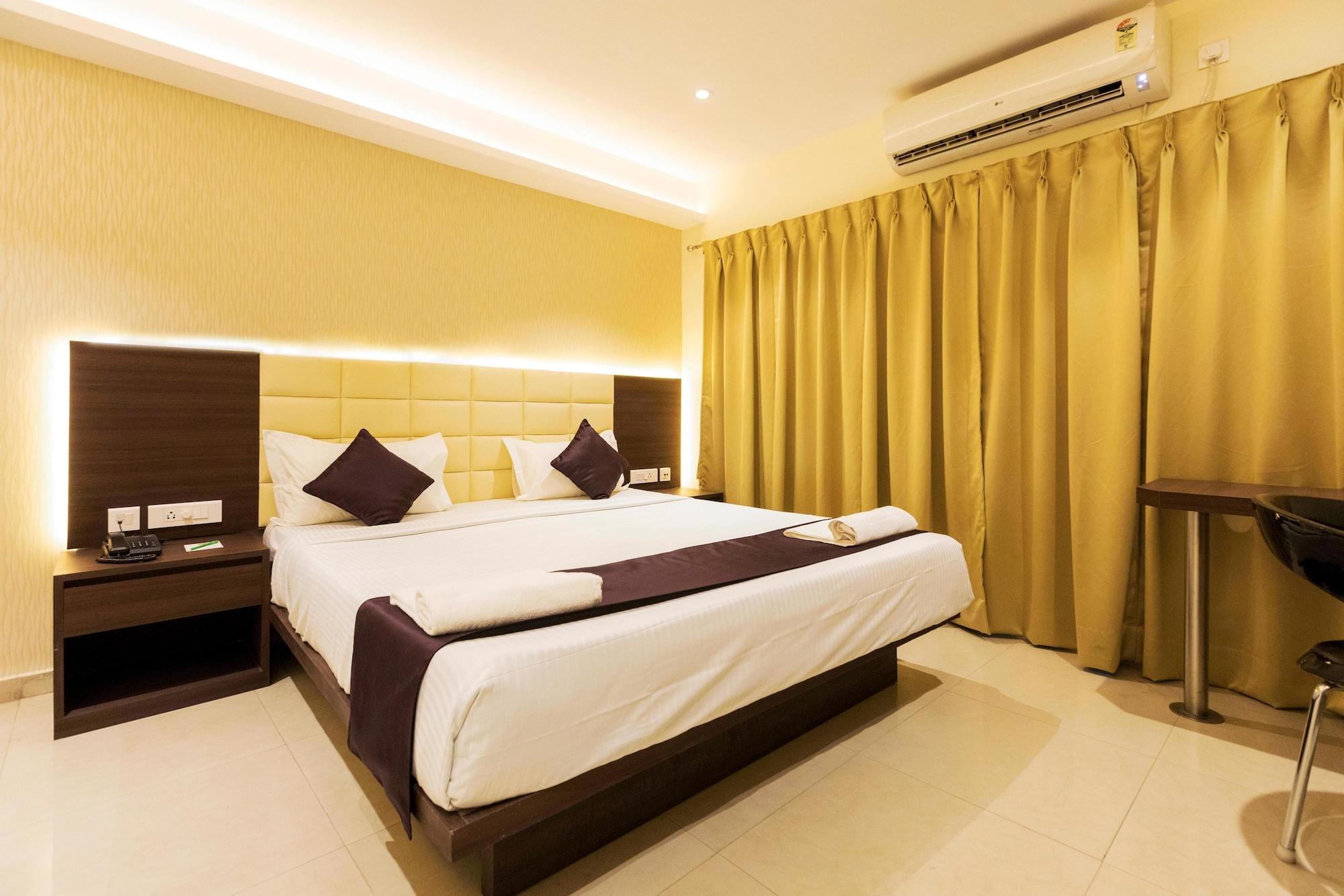 Lynq-Cico Hotel Kolkata Exterior photo
