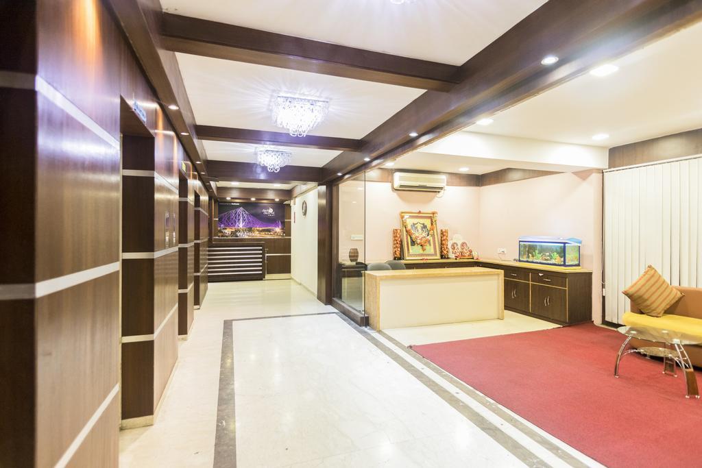 Lynq-Cico Hotel Kolkata Exterior photo